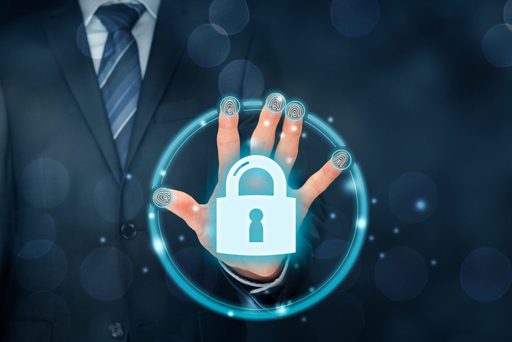 Hand scannt ein Schloss und entschlüsselt damit die Geheimnisse rund um Google Ads