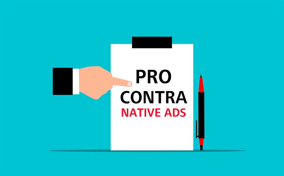 Papier mit der Aufschrift "Pro Contro Native Ads"
