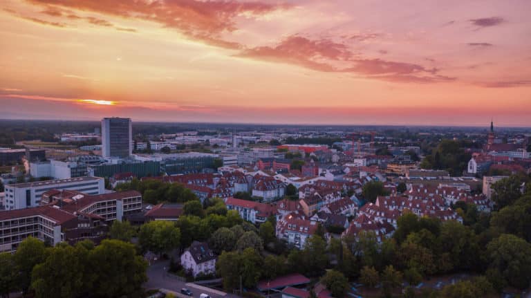 Überblick über Offenburg, wo sich die SEO Werbeagentur Offenburg befindet