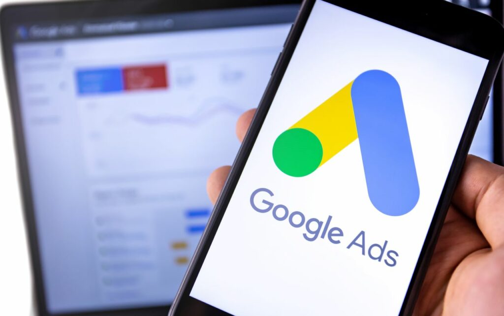 google-ads-kampagnentypen-smartphone